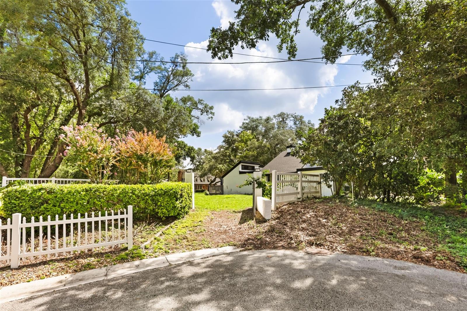 WEST ALTAMONTE HEIGHTS SEC 3 - Residential