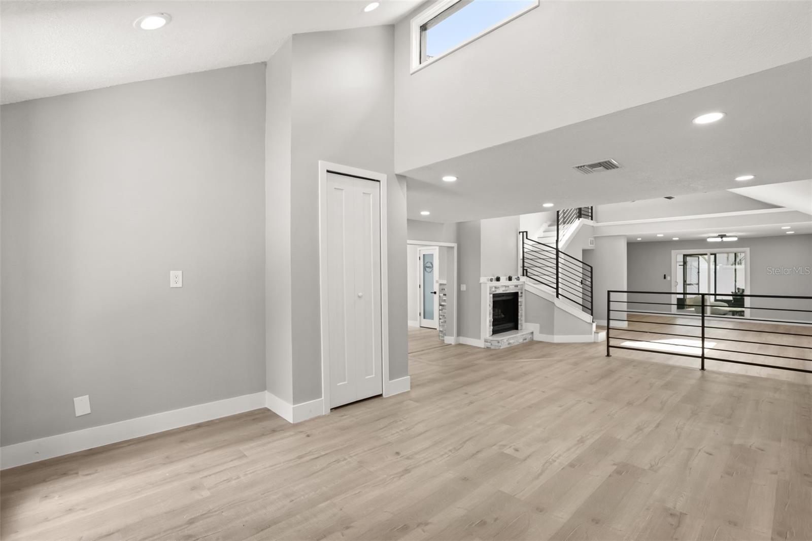 WEST ALTAMONTE HEIGHTS SEC 3 - Residential