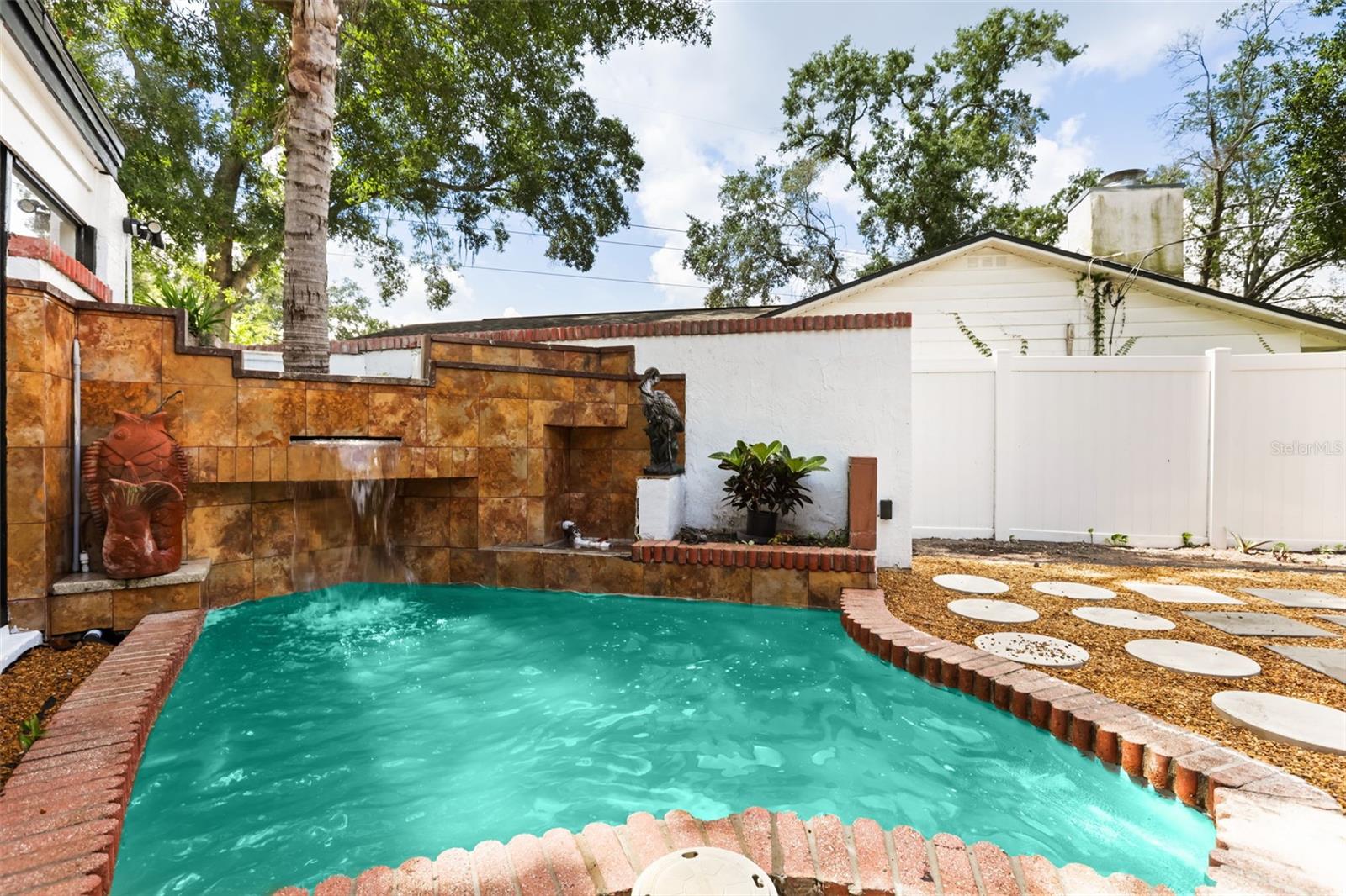 WEST ALTAMONTE HEIGHTS SEC 3 - Residential