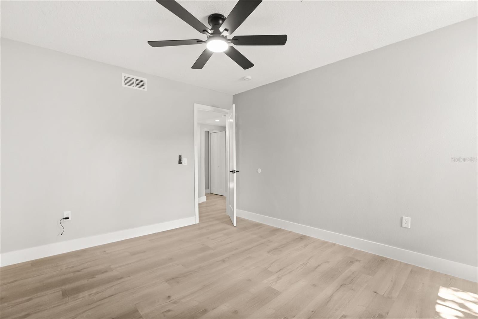 WEST ALTAMONTE HEIGHTS SEC 3 - Residential