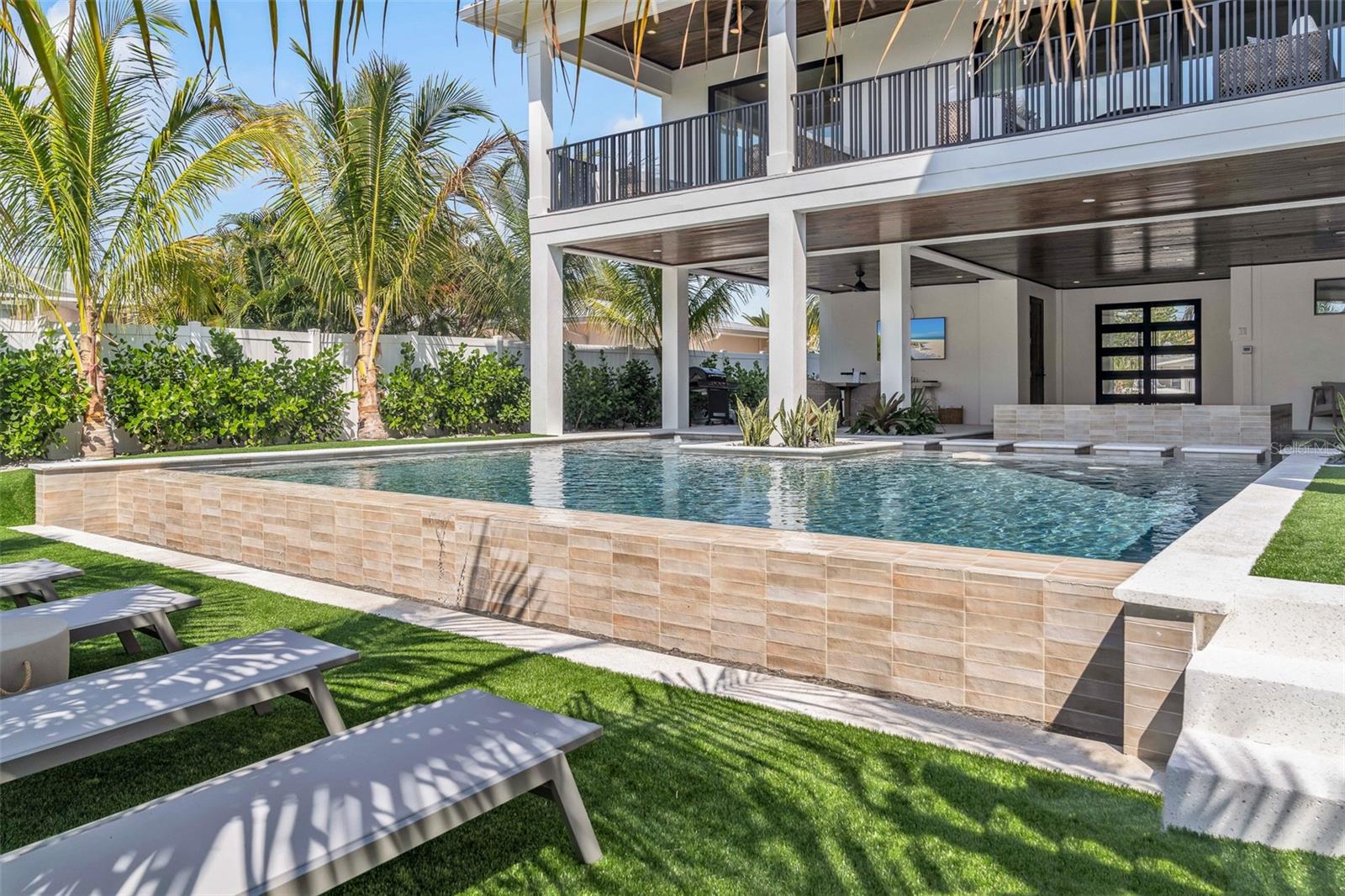 BIMINI BAY ESTATES - Residential