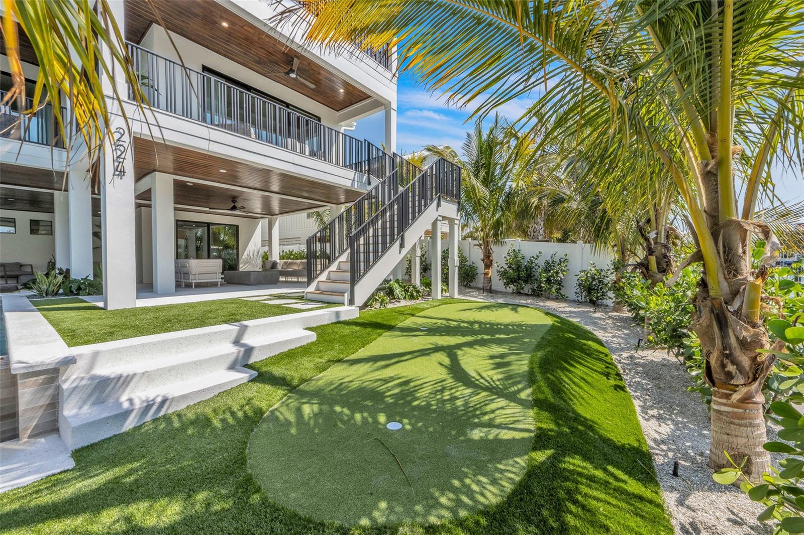 BIMINI BAY ESTATES - Residential