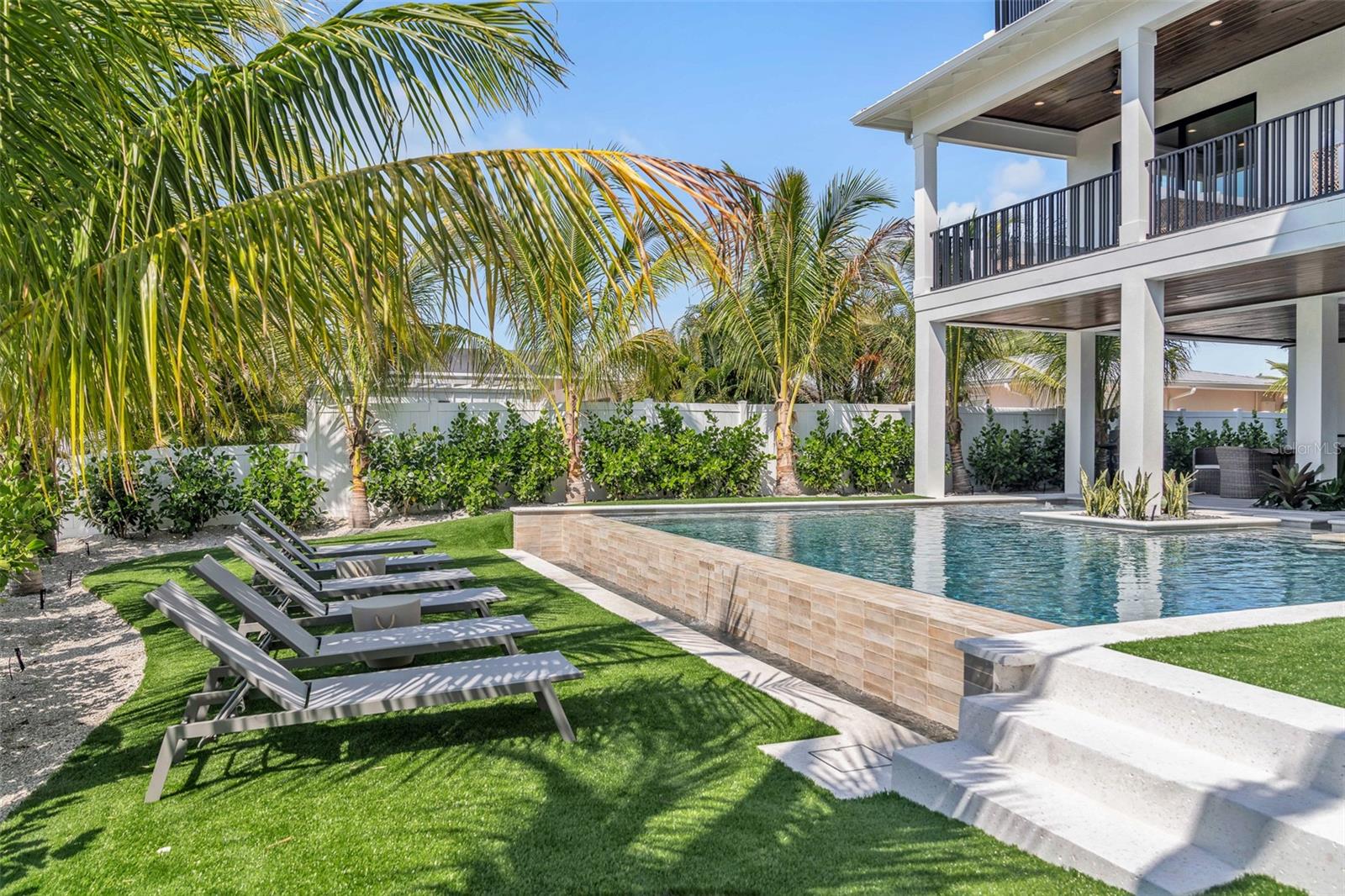 BIMINI BAY ESTATES - Residential