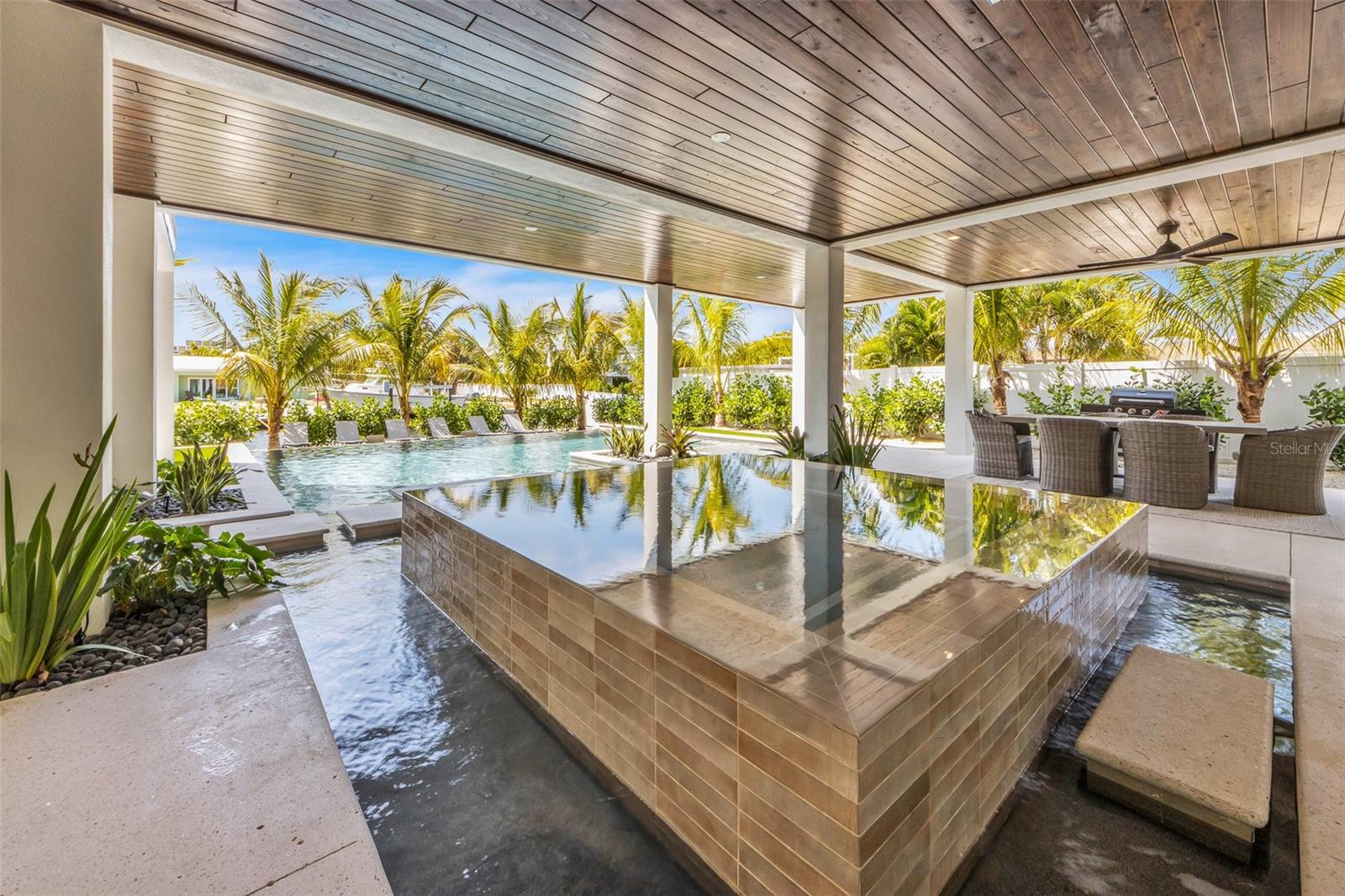 BIMINI BAY ESTATES - Residential