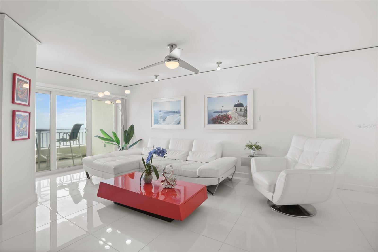 SEASCAPE TOWERS CONDO PH 01 - Residential