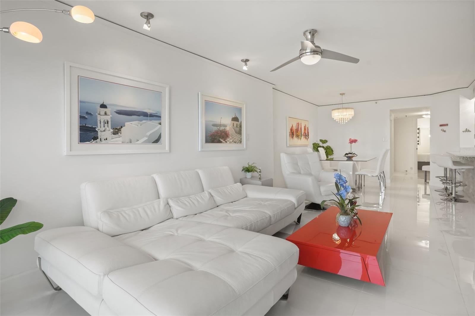 SEASCAPE TOWERS CONDO PH 01 - Residential