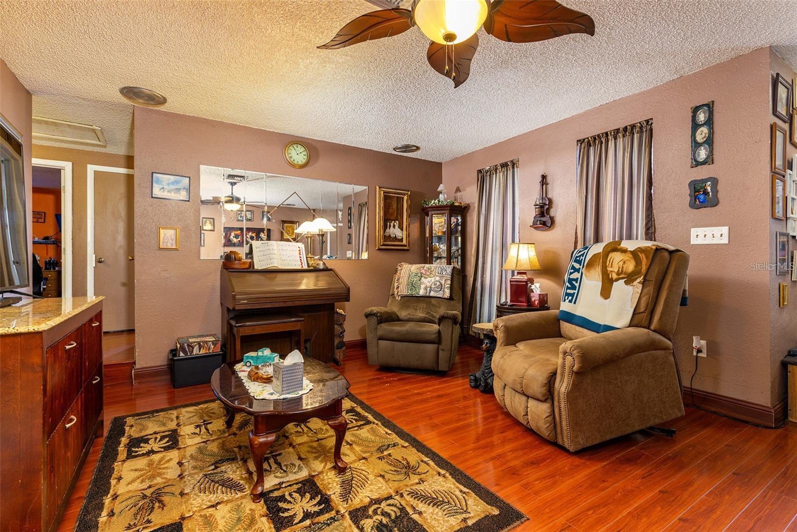 ORANGEWOOD HIGHLANDS - Residential