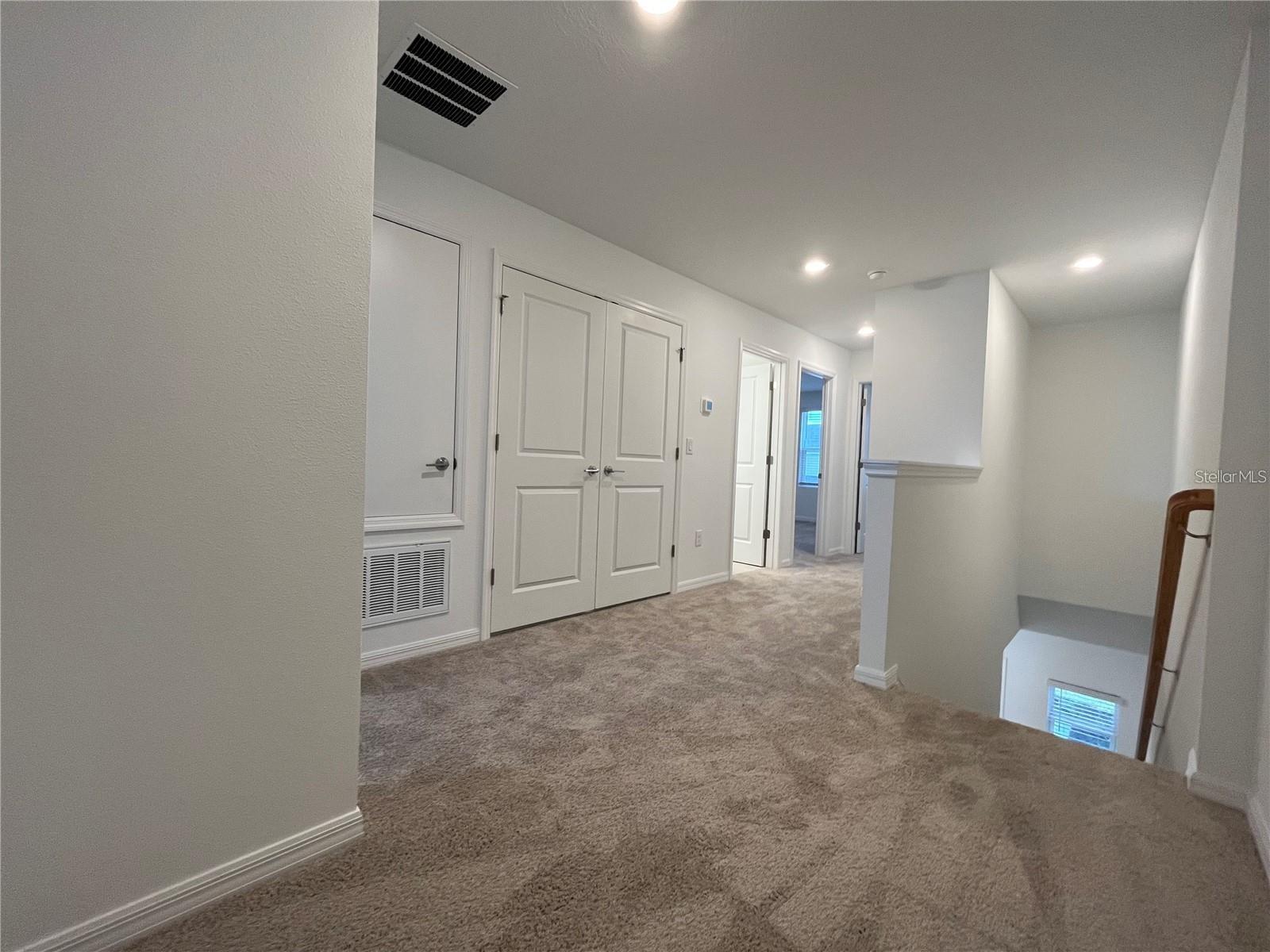 RIVER LNDG PH 2E-2F-3E - Residential Lease