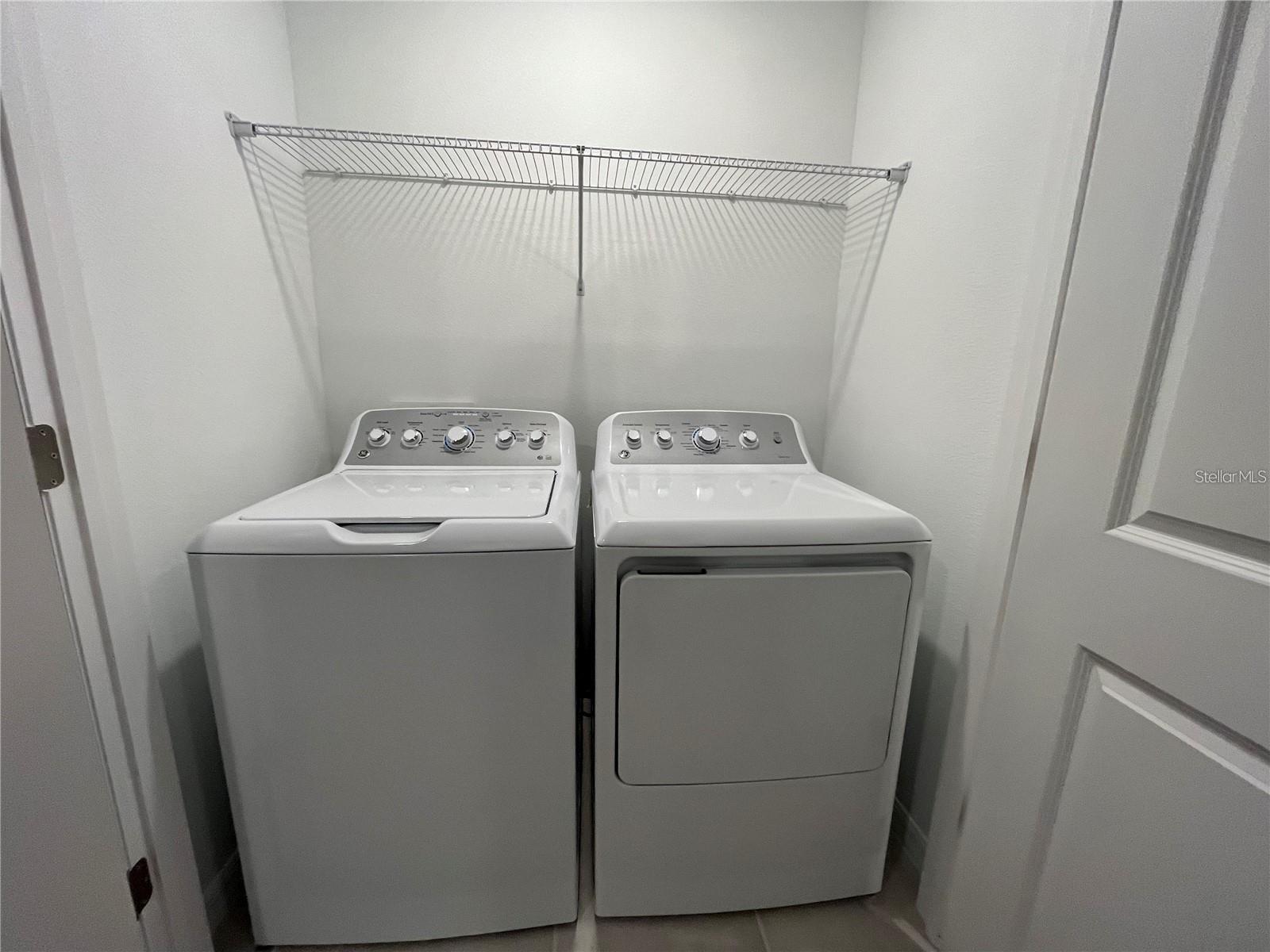 RIVER LNDG PH 2E-2F-3E - Residential Lease