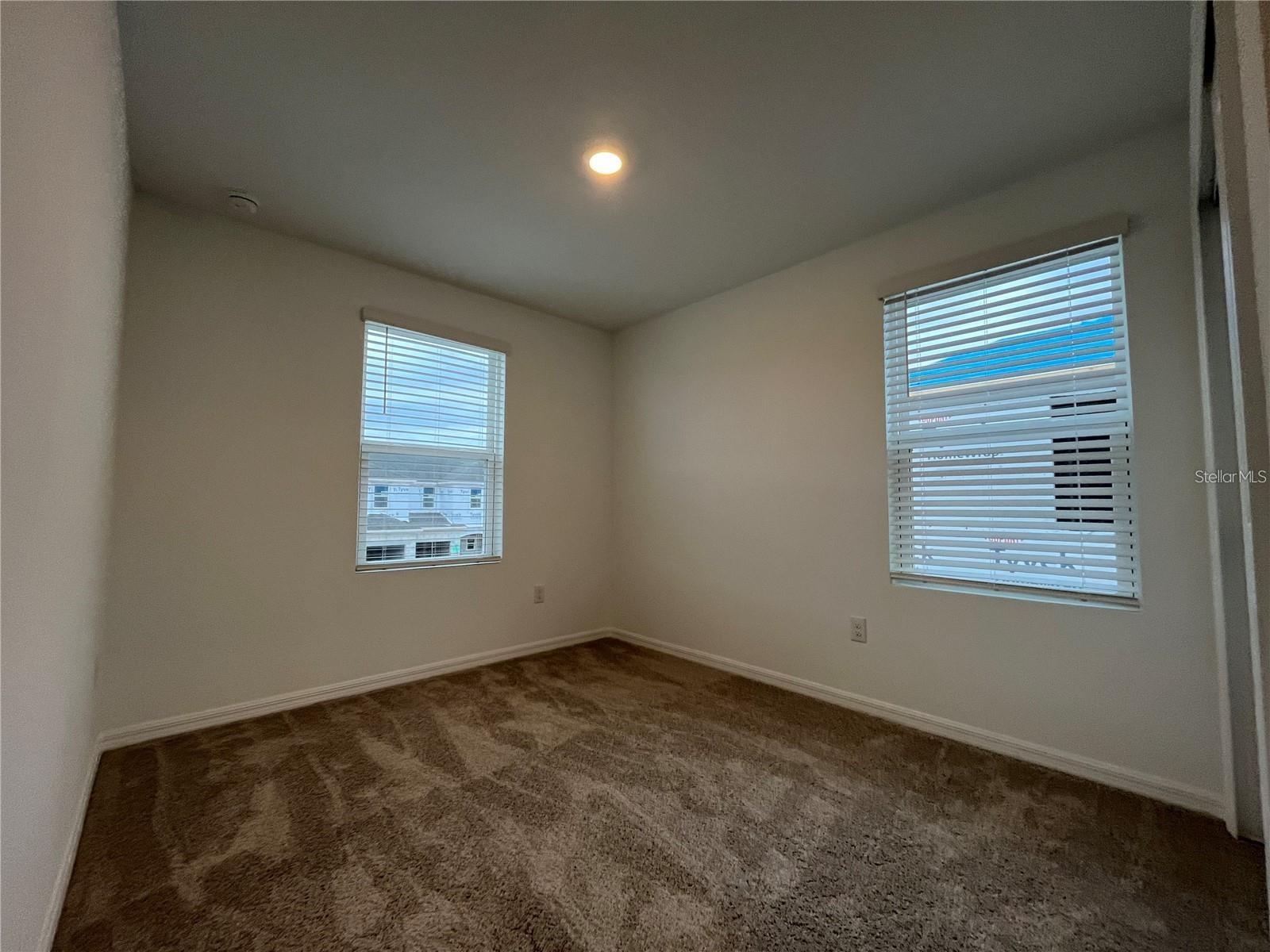 RIVER LNDG PH 2E-2F-3E - Residential Lease