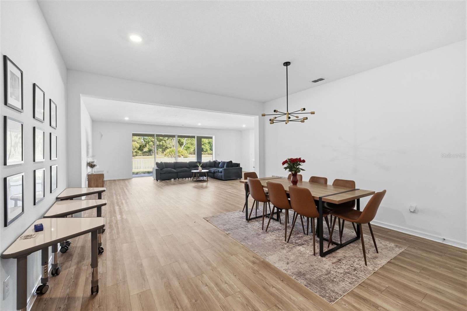 D0D | CEDARBROOK PHASES 4 AND 5 - Residential
