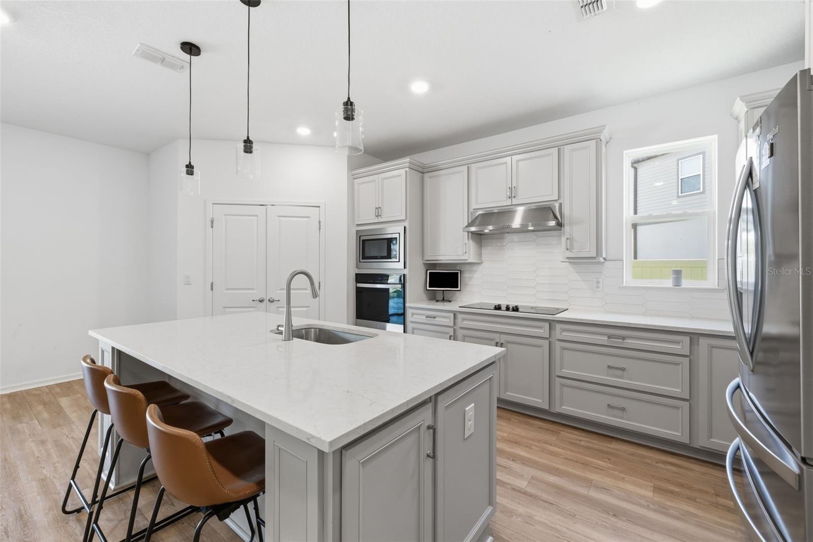 D0D | CEDARBROOK PHASES 4 AND 5 - Residential