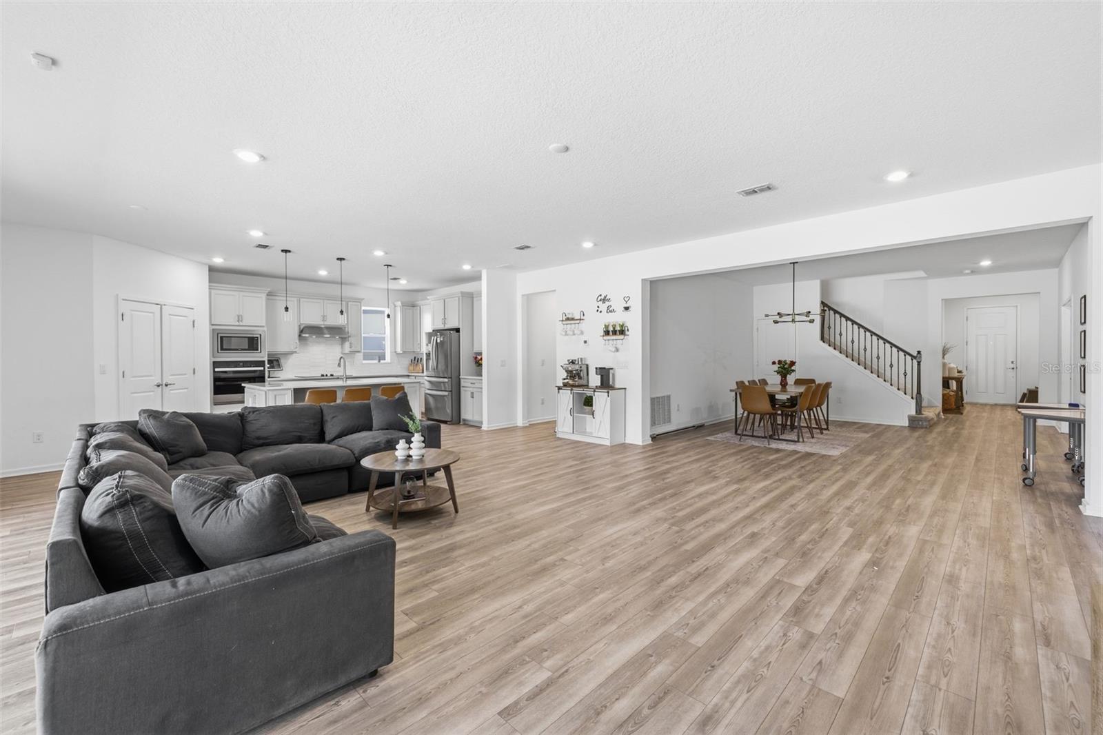 D0D | CEDARBROOK PHASES 4 AND 5 - Residential