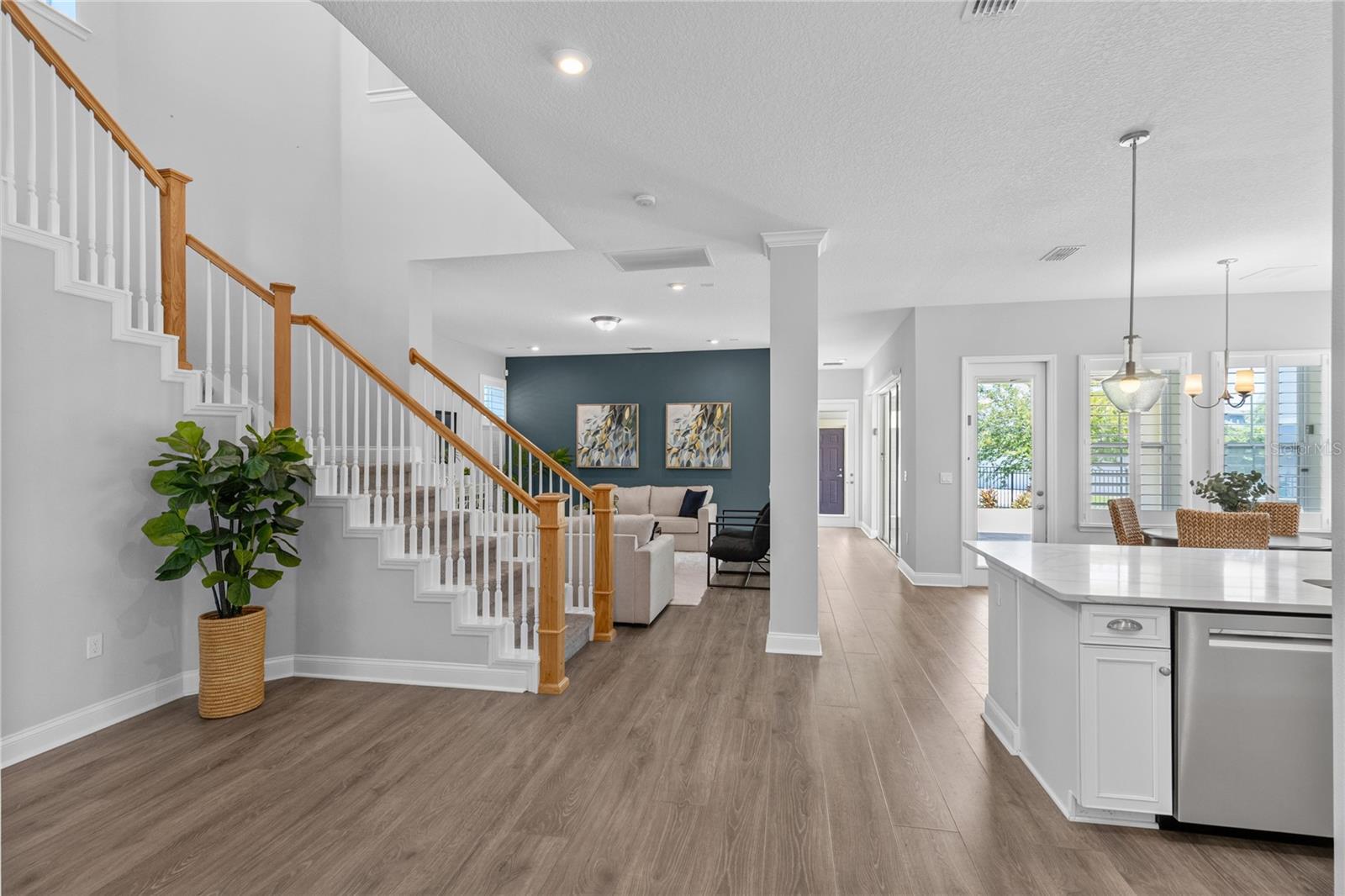 LAUREATE PARK - Residential