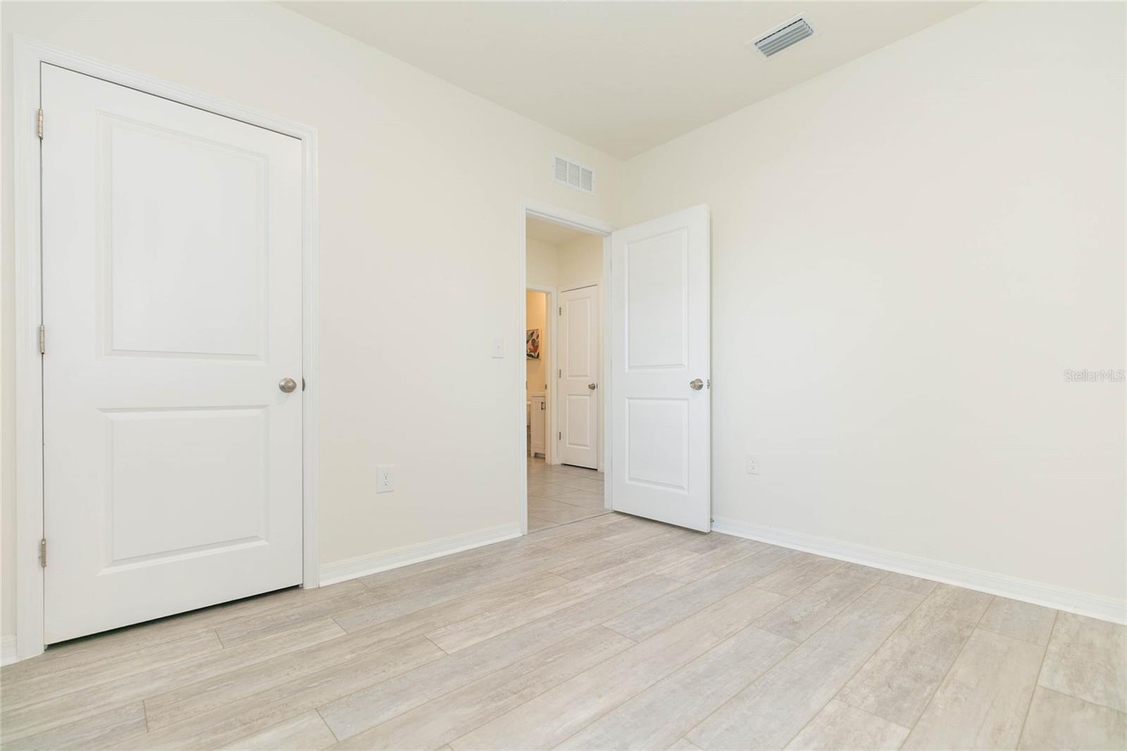 ASHBERRY VILLAGE PH 1 - Residential