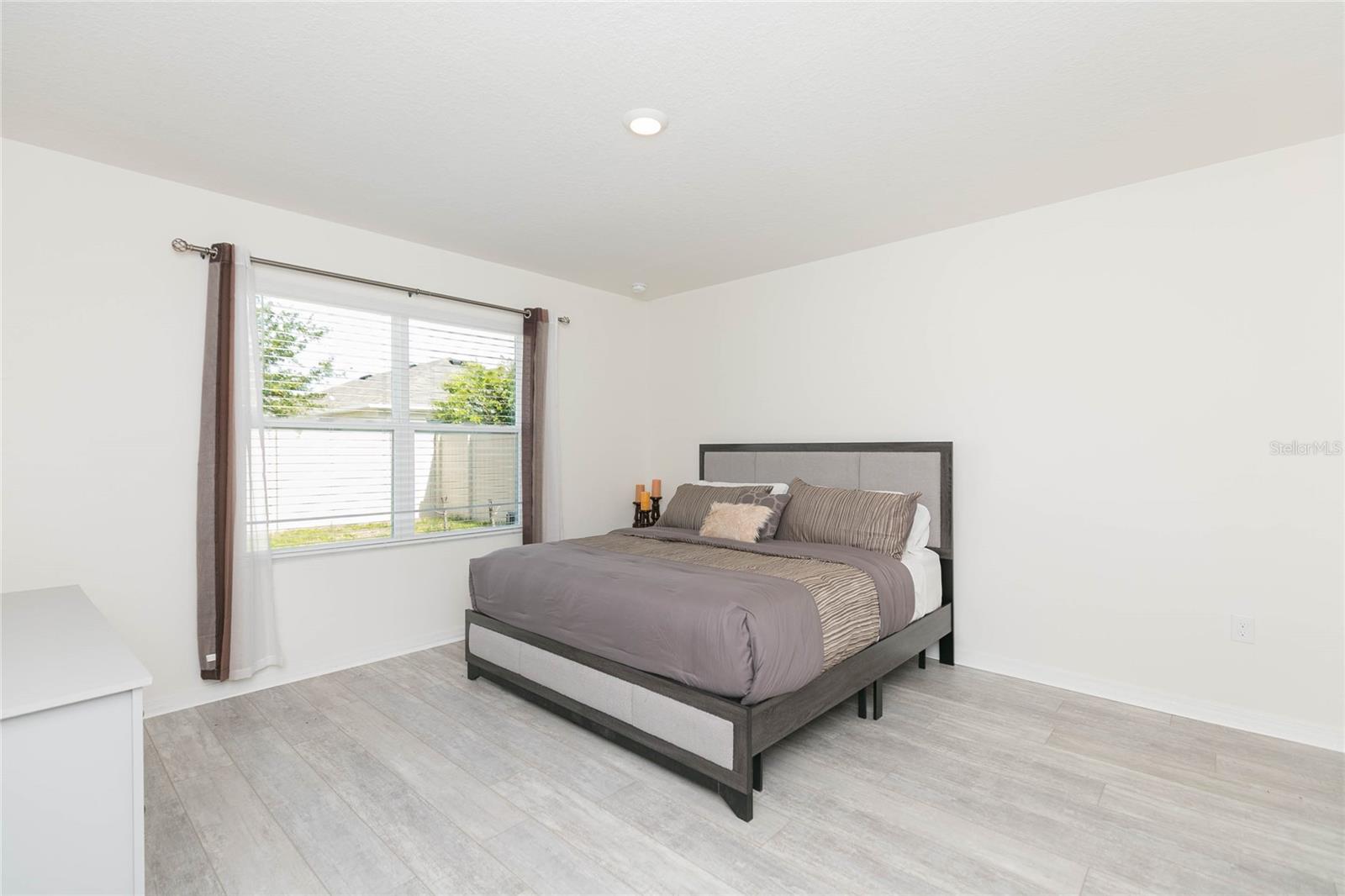 ASHBERRY VILLAGE PH 1 - Residential