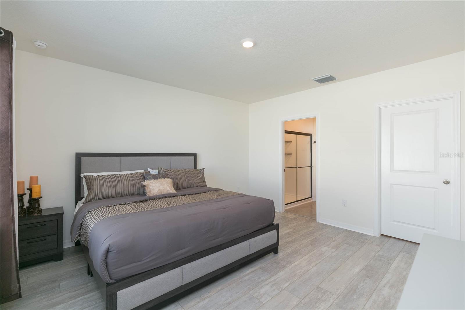 ASHBERRY VILLAGE PH 1 - Residential
