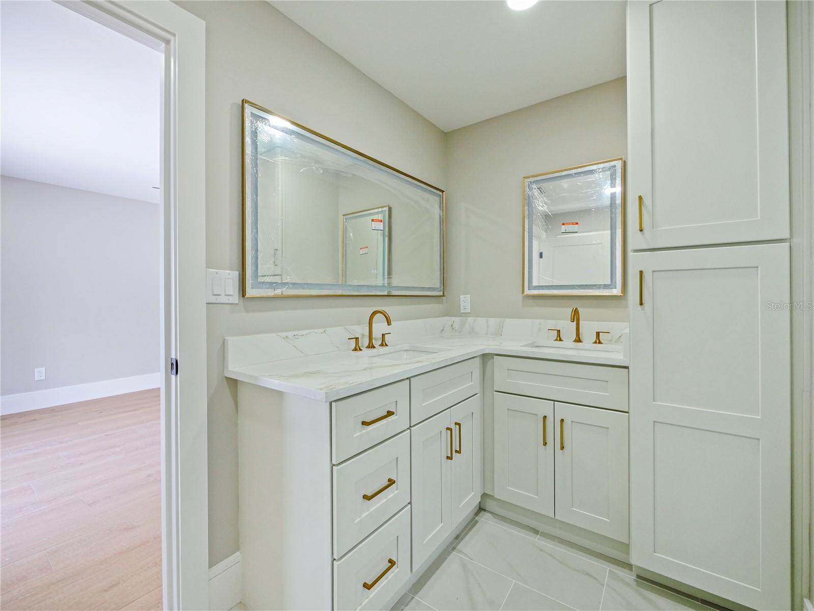HIGHLAND PARK ESTATES FIRST ADD - Residential