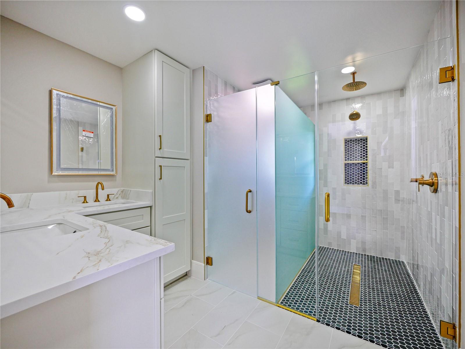 HIGHLAND PARK ESTATES FIRST ADD - Residential