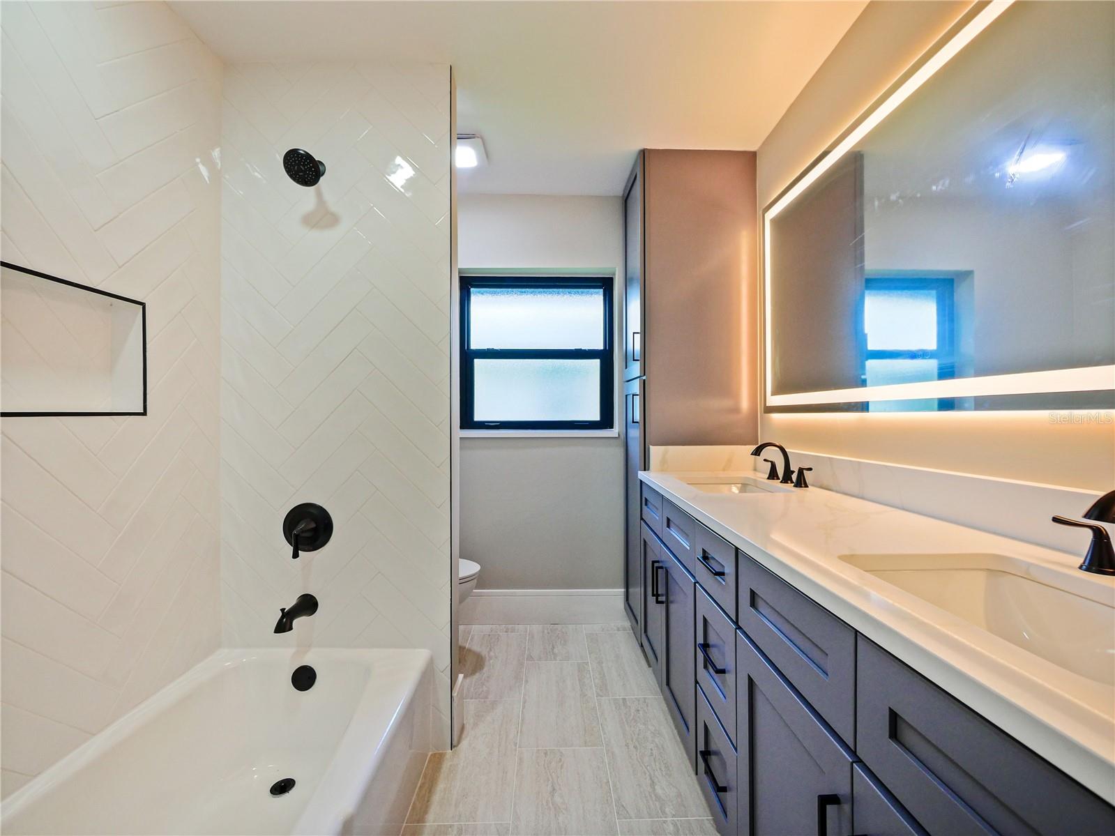 HIGHLAND PARK ESTATES FIRST ADD - Residential