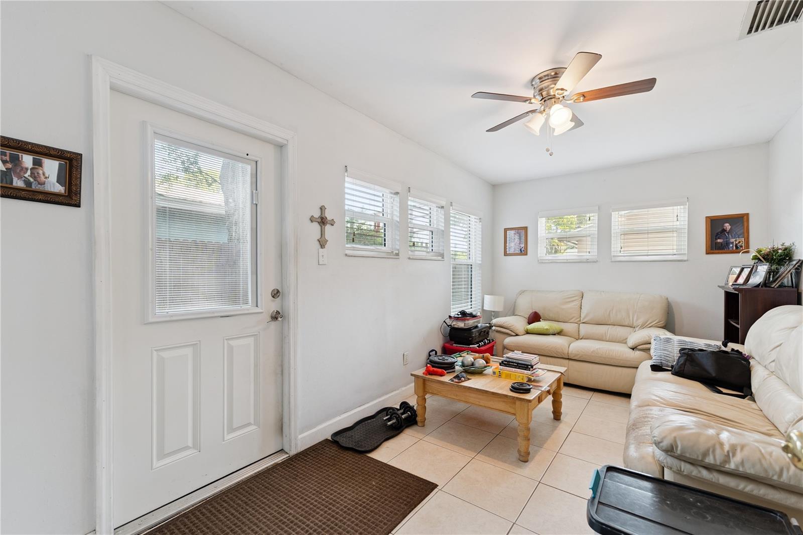 BEACON GROVES - Residential