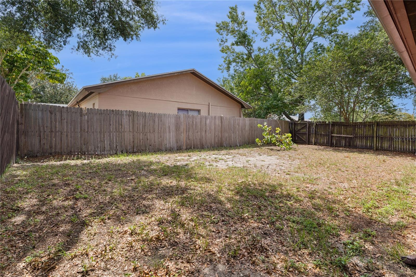 BEACON GROVES - Residential