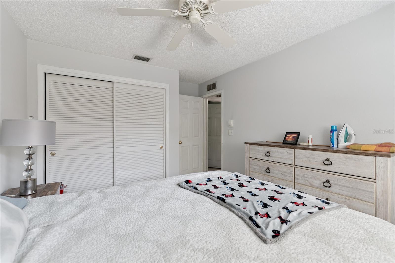 BEACON GROVES - Residential