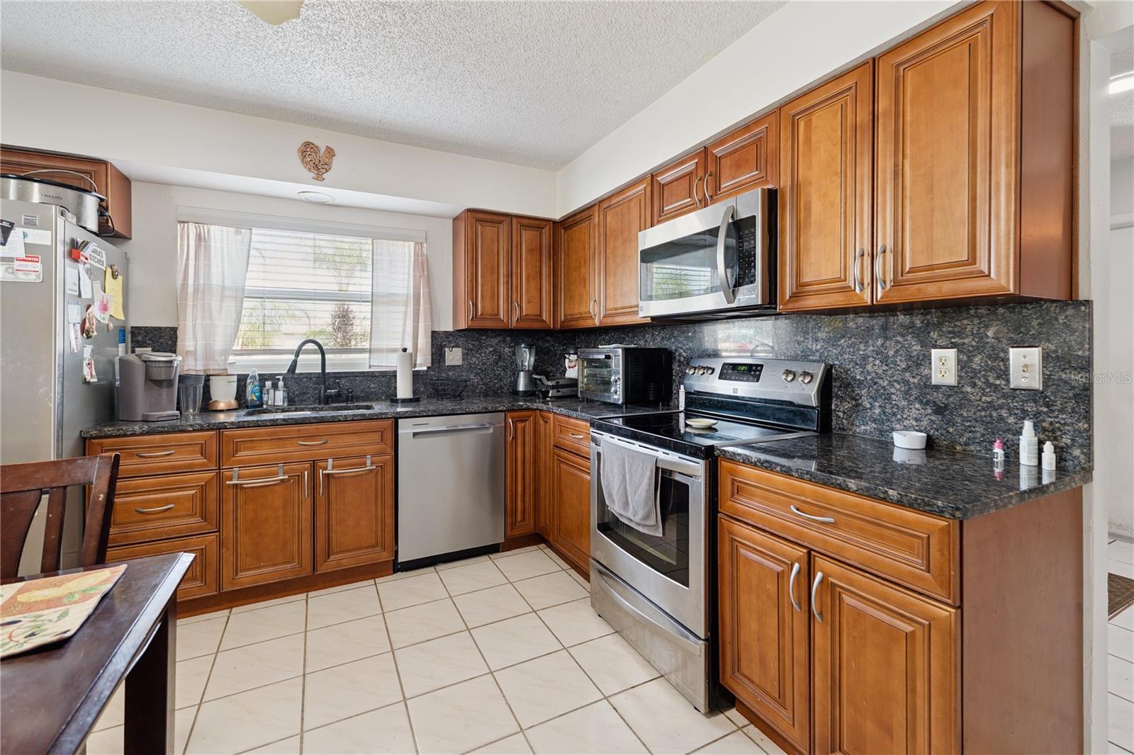 BEACON GROVES - Residential