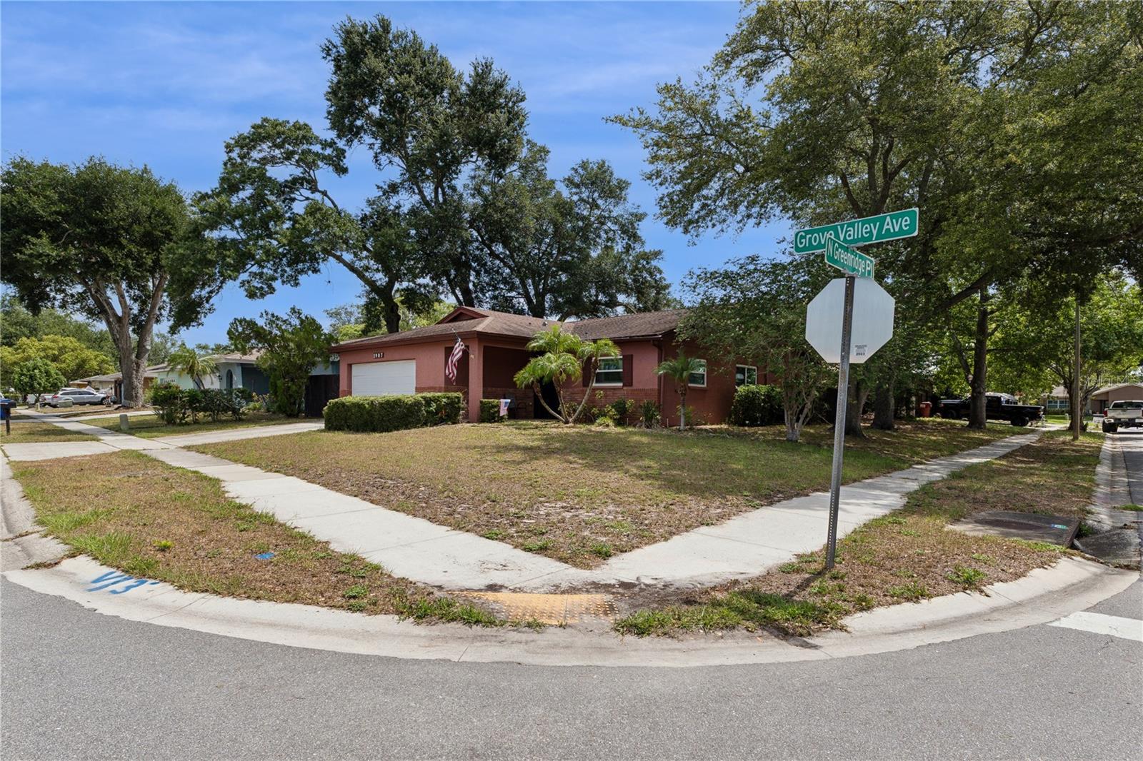 BEACON GROVES - Residential