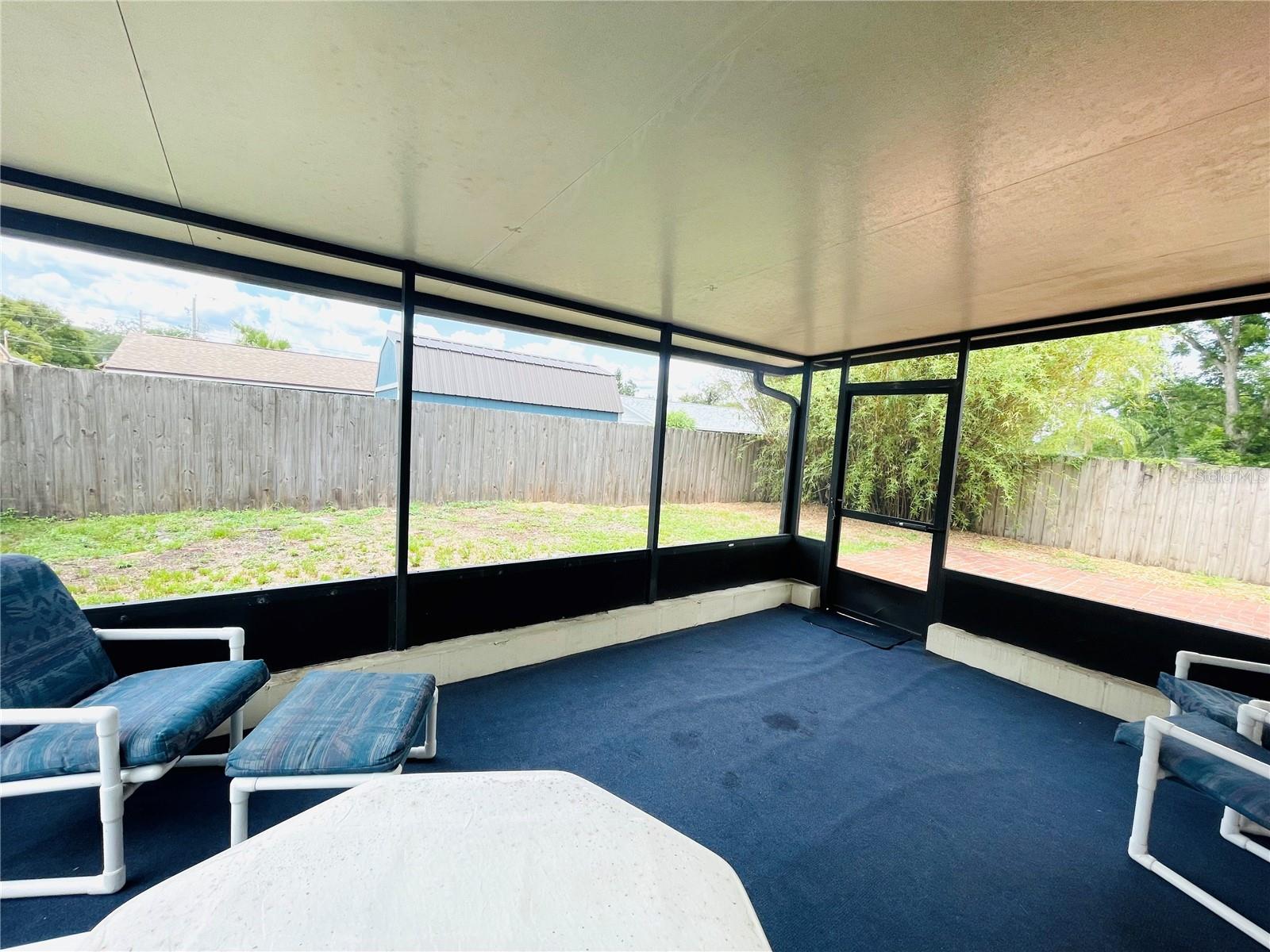 TEMPLE PARK UNIT 3 - Residential Lease