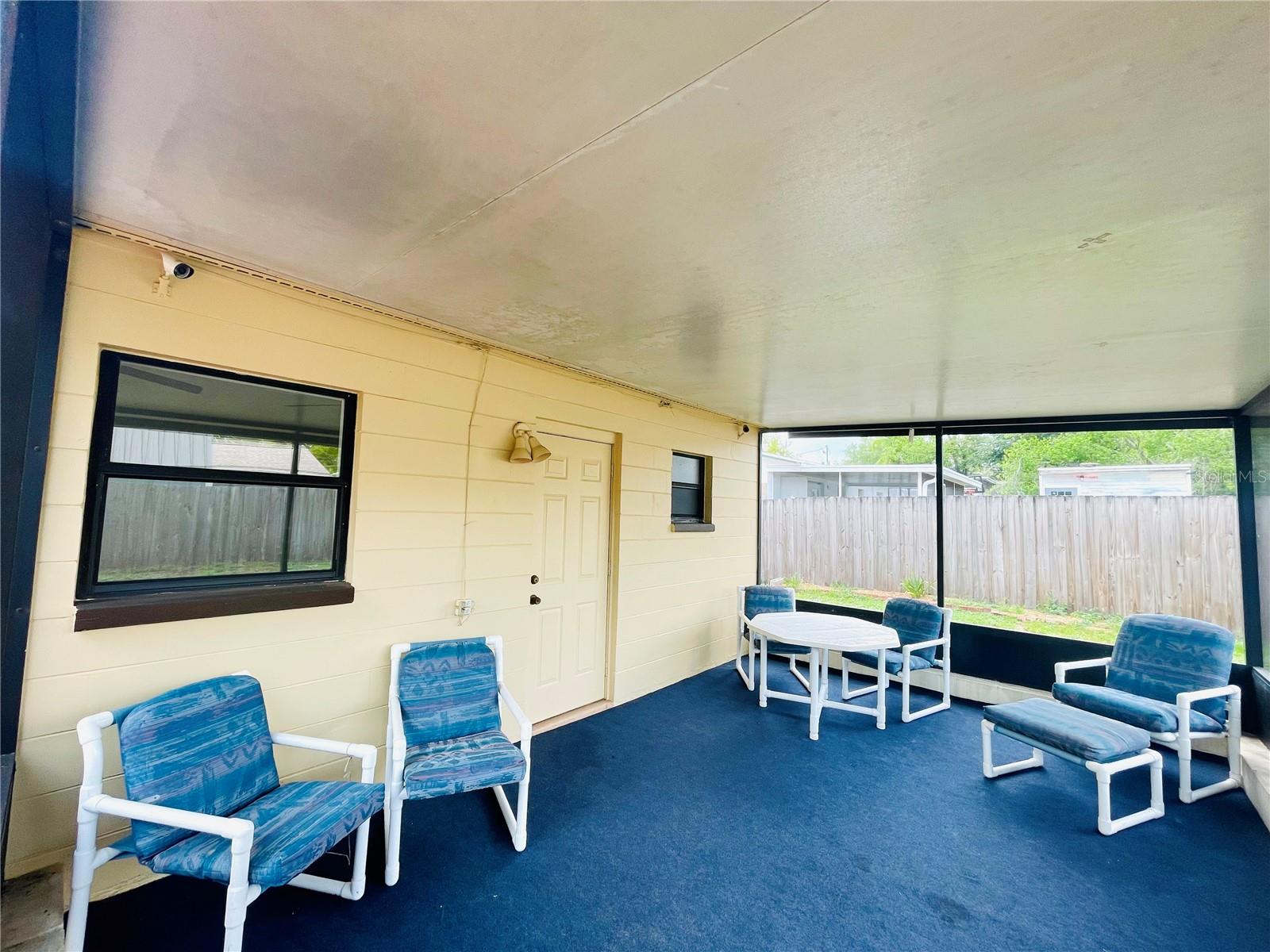 TEMPLE PARK UNIT 3 - Residential Lease
