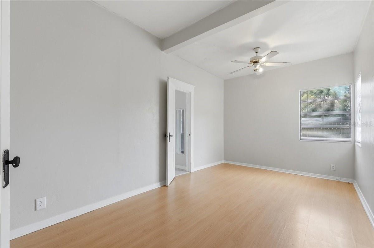 LYNNCREST SUB - Residential
