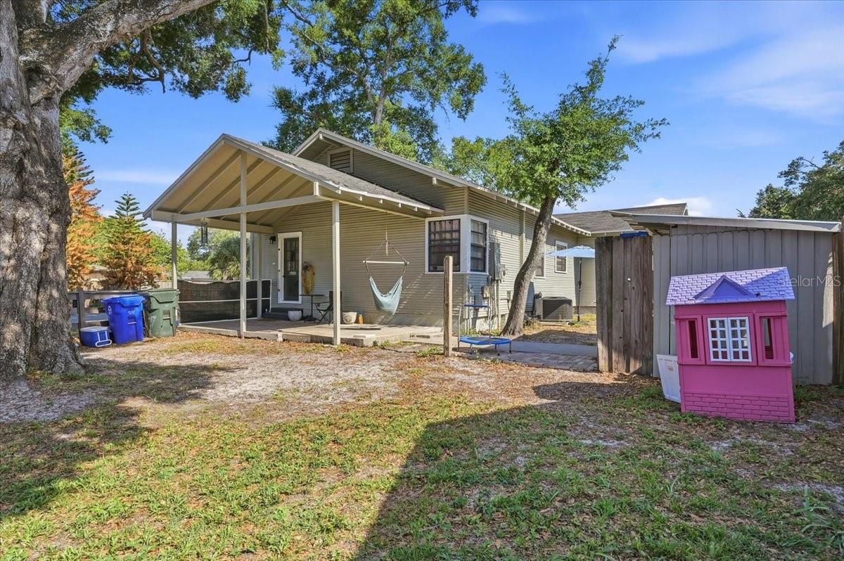 LYNNCREST SUB - Residential