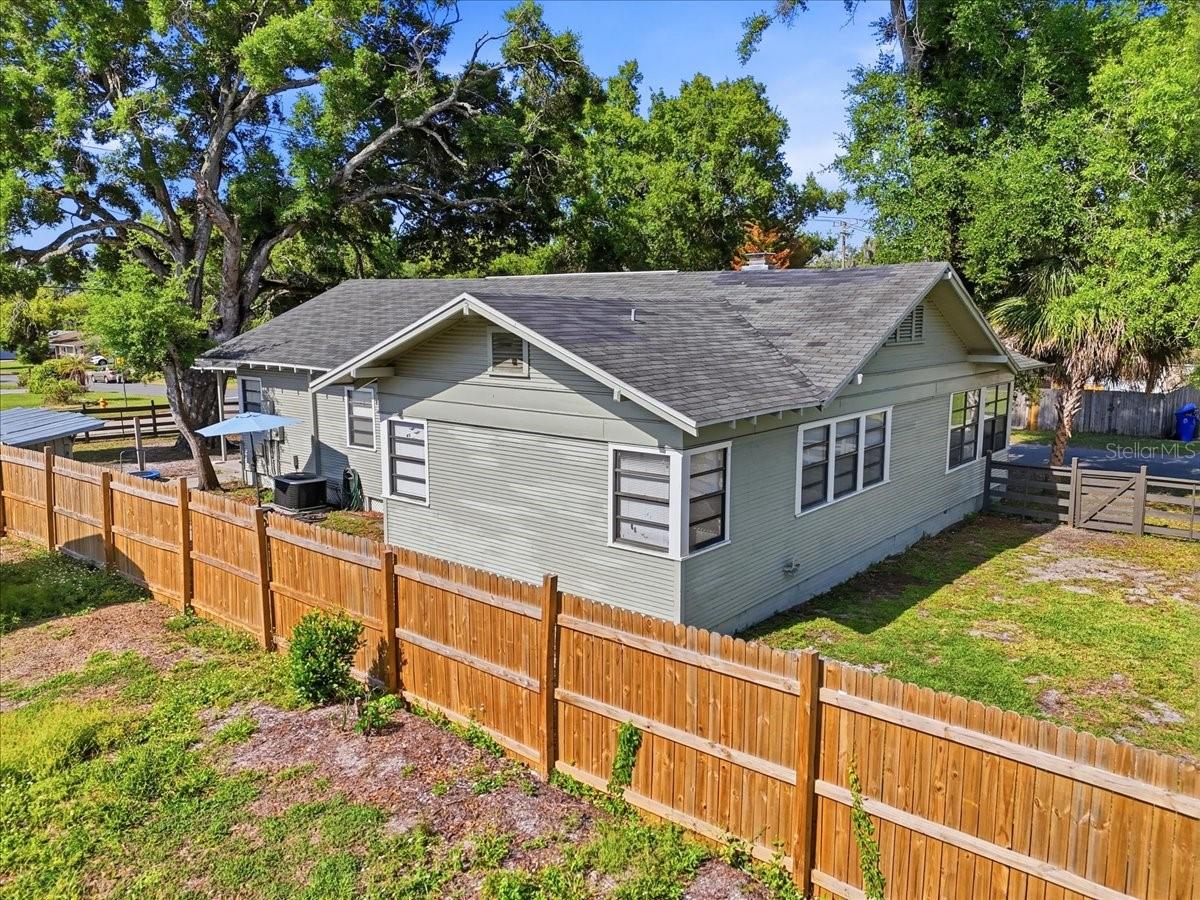 LYNNCREST SUB - Residential