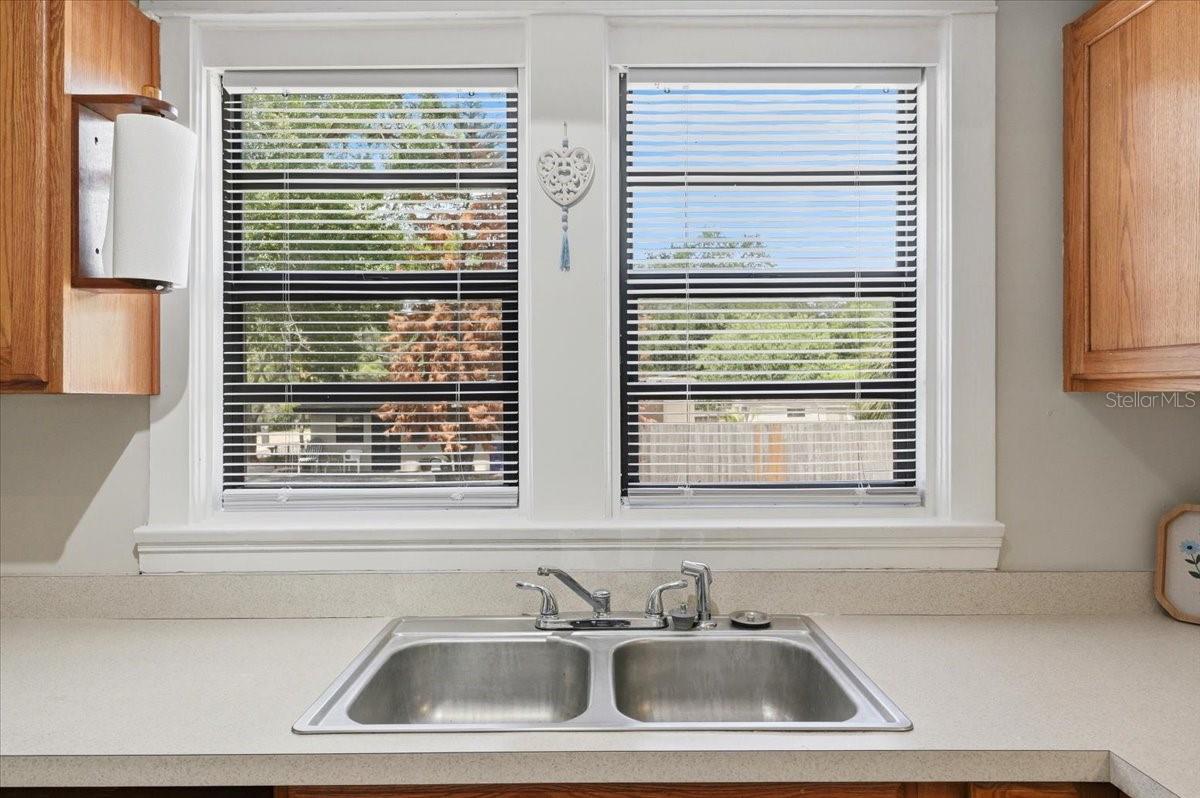 LYNNCREST SUB - Residential
