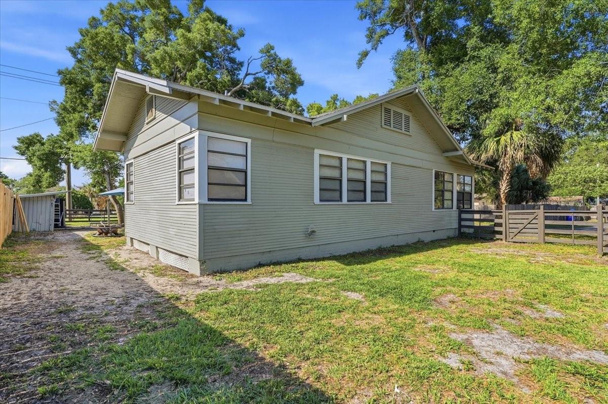 LYNNCREST SUB - Residential