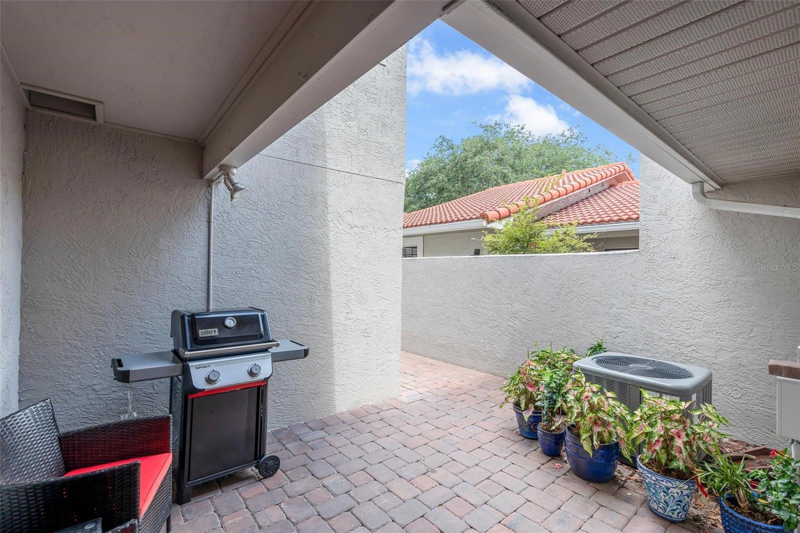 SANDPOINTE TWNHS SEC 06 - Residential