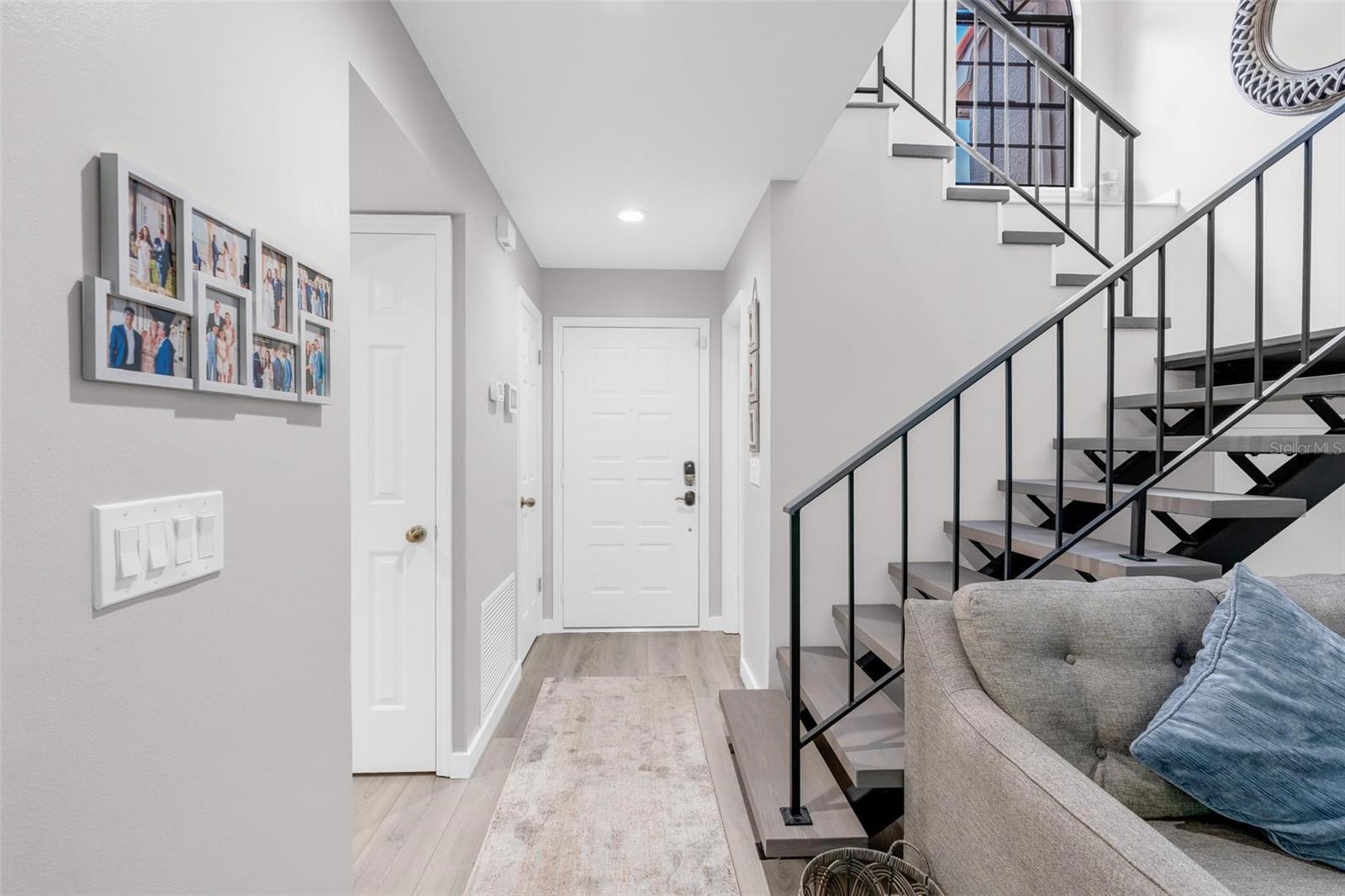 SANDPOINTE TWNHS SEC 06 - Residential