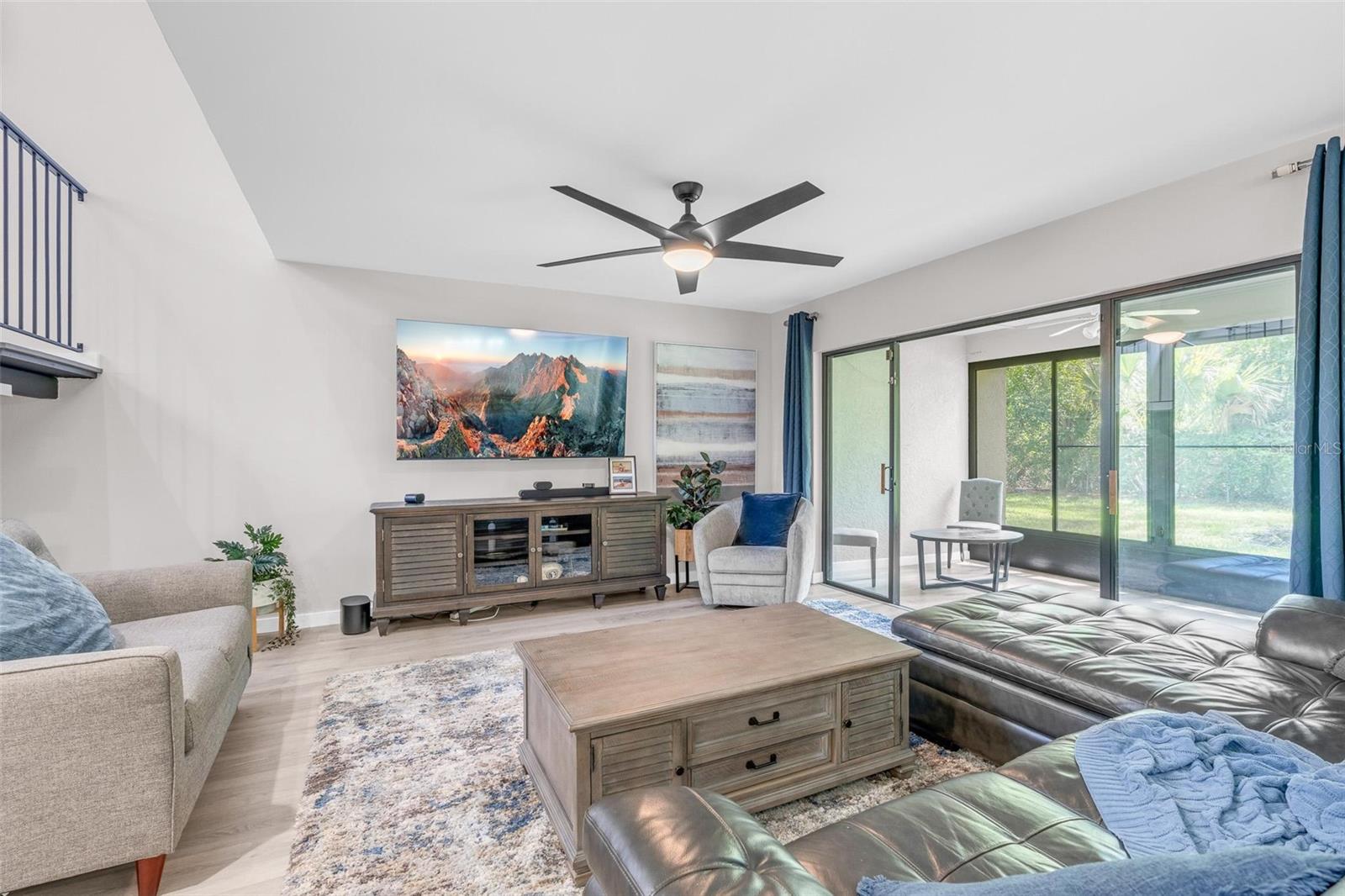 SANDPOINTE TWNHS SEC 06 - Residential