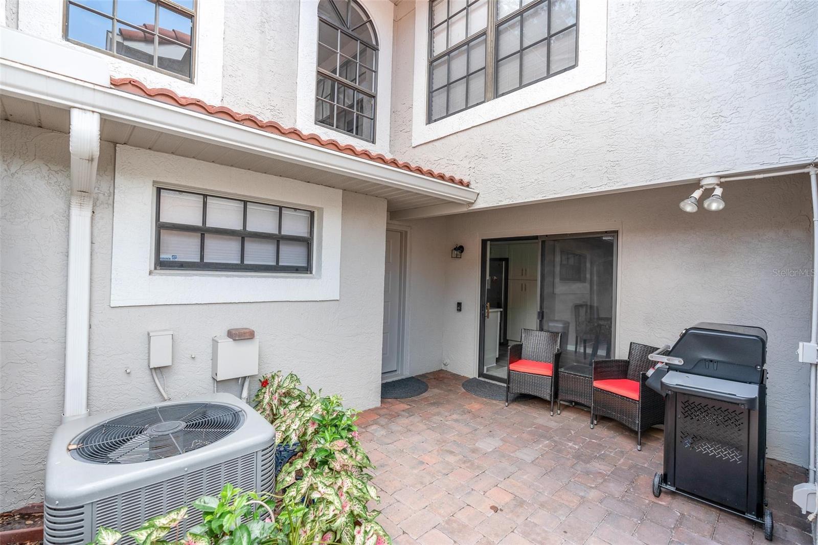 SANDPOINTE TWNHS SEC 06 - Residential