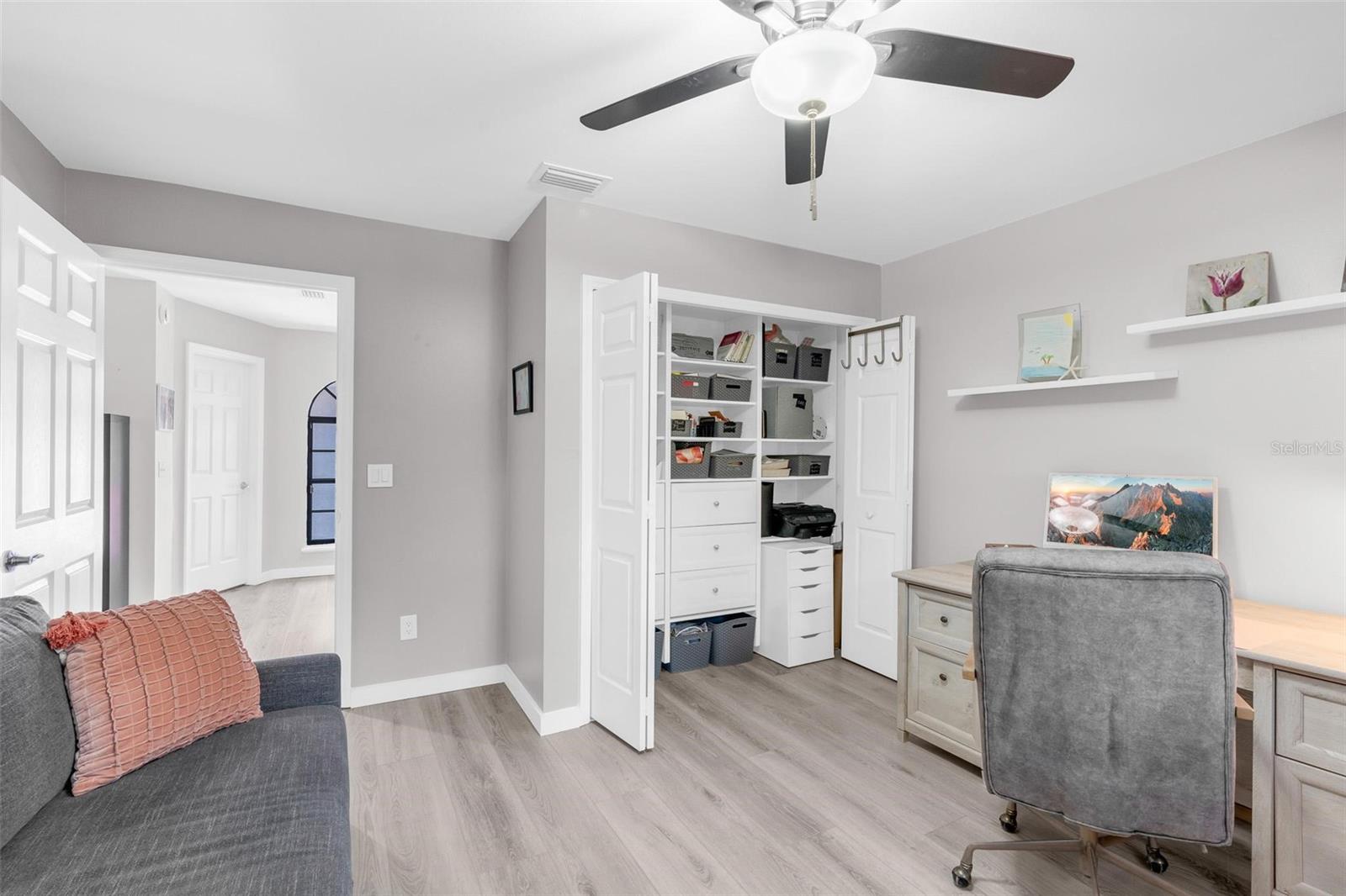 SANDPOINTE TWNHS SEC 06 - Residential