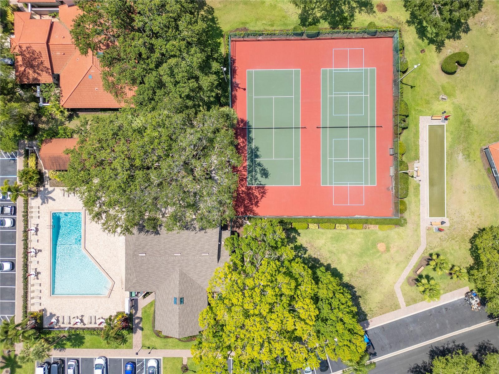 SANDPOINTE TWNHS SEC 06 - Residential