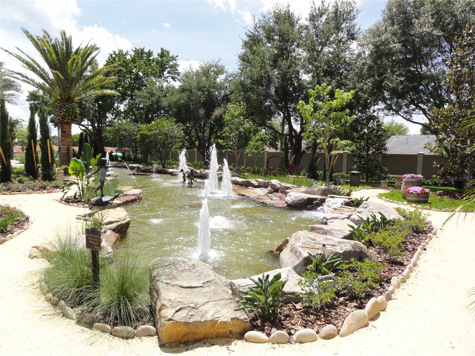 SANDPOINTE TWNHS SEC 06 - Residential