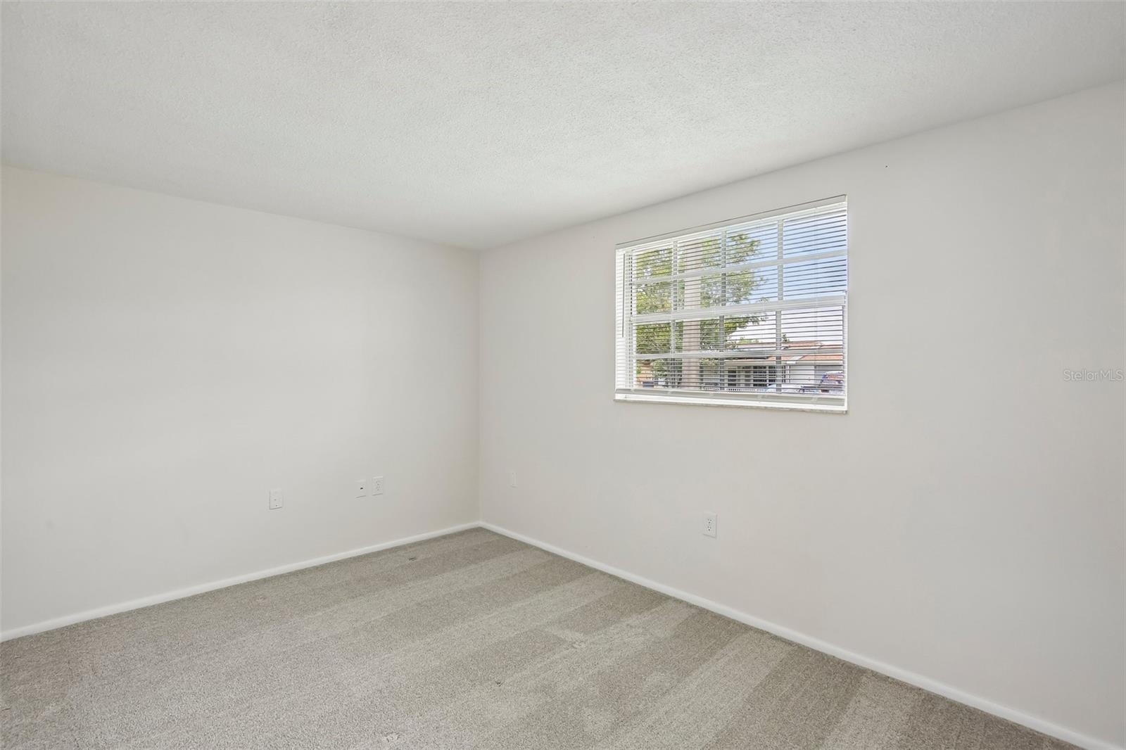 REGENCY PARK - Residential