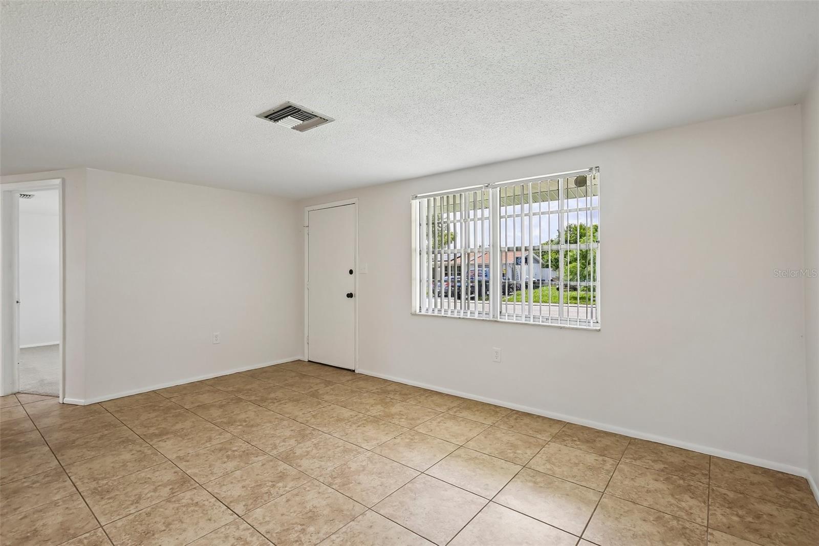 REGENCY PARK - Residential