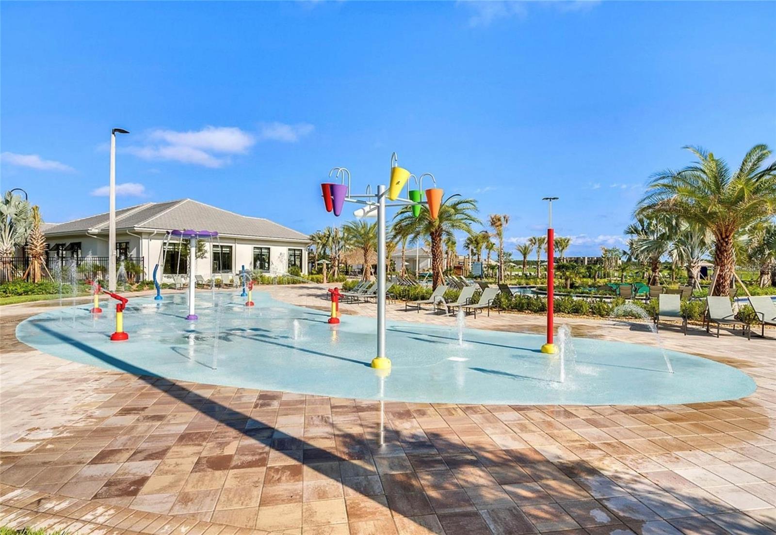 THE TERRACES AT STOREY LAKE CONDO 1 PH 4 - Residential