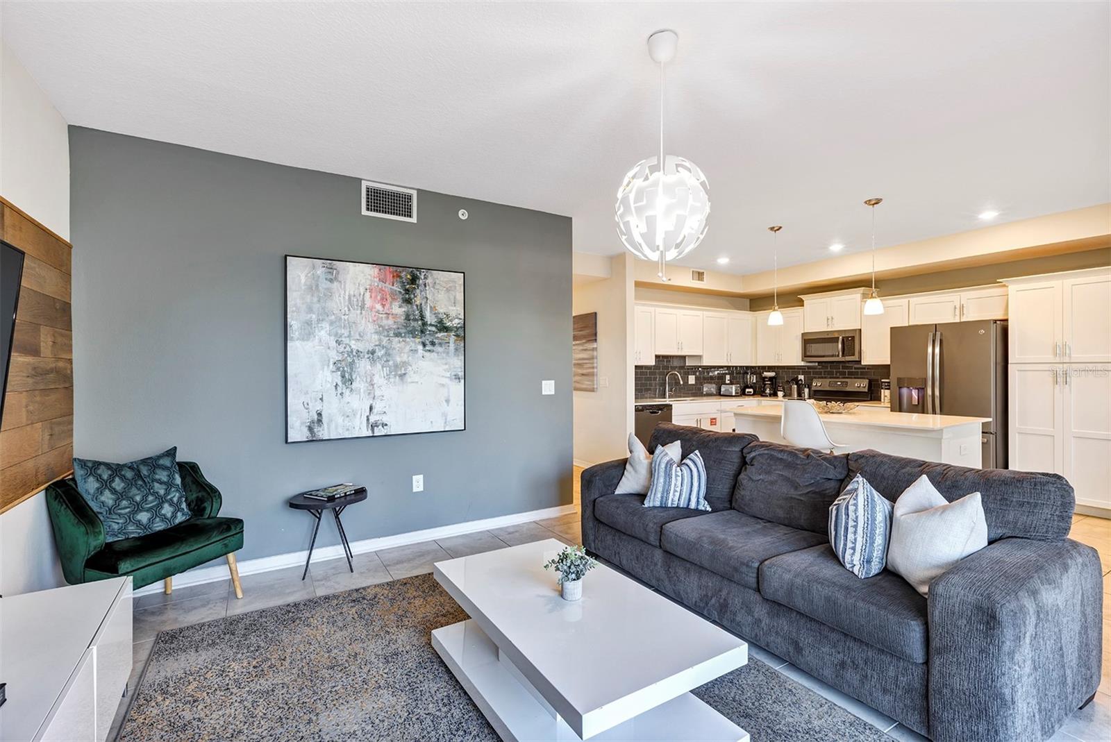 THE TERRACES AT STOREY LAKE CONDO 1 PH 4 - Residential