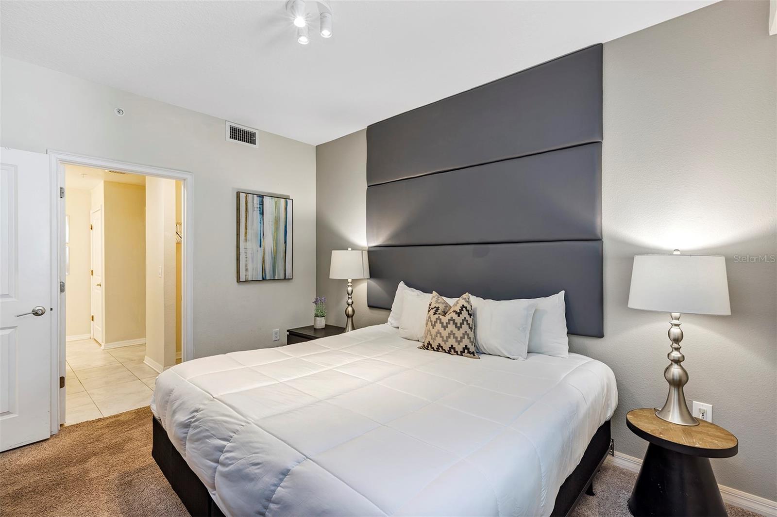 THE TERRACES AT STOREY LAKE CONDO 1 PH 4 - Residential