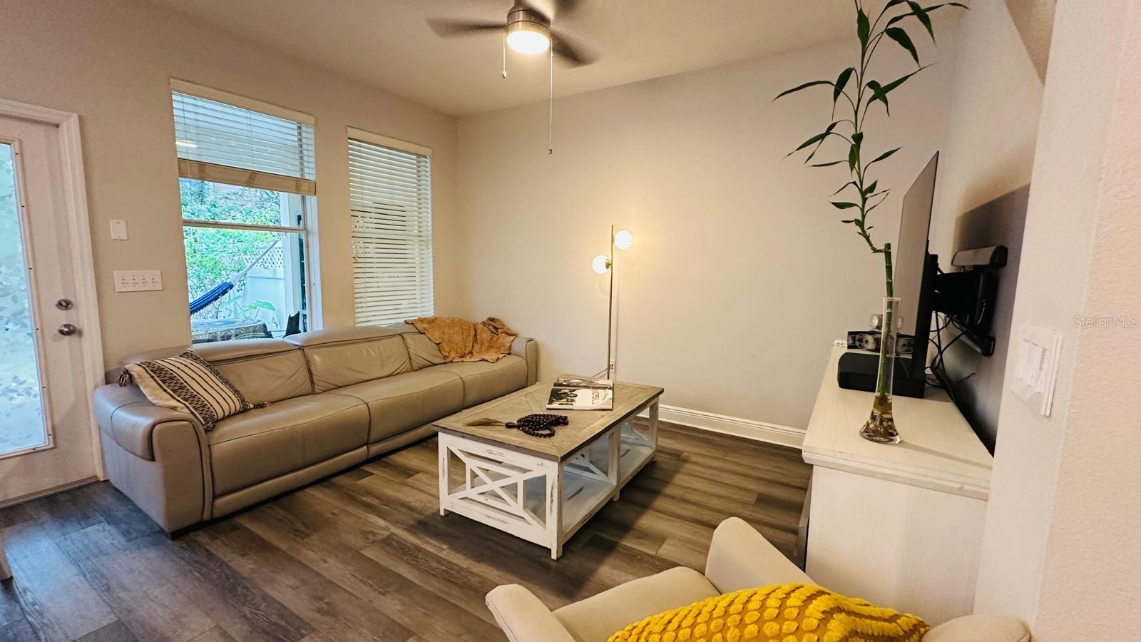 HIGHLAND PARK PH 2A-1 - Residential Lease