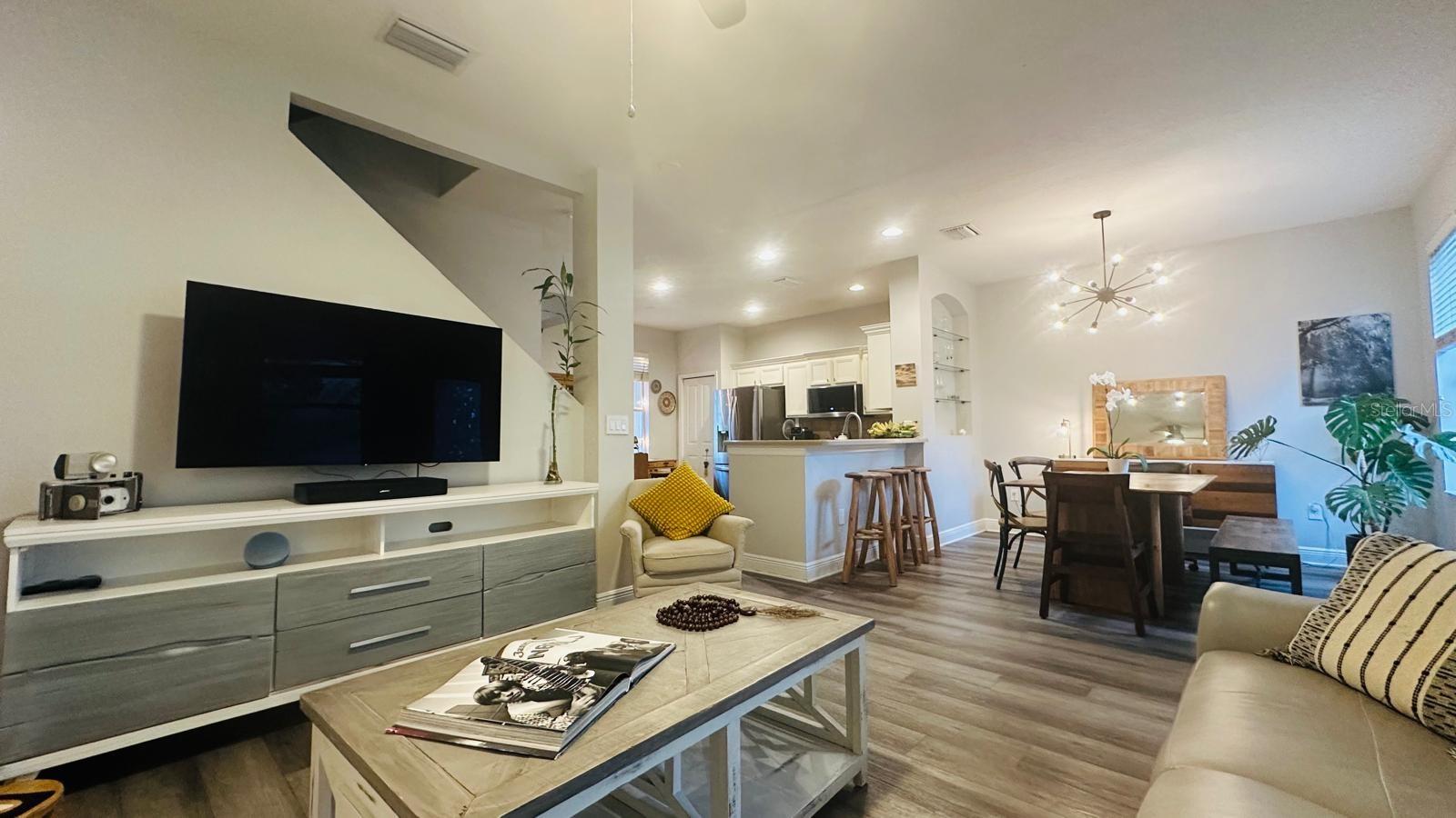 HIGHLAND PARK PH 2A-1 - Residential Lease